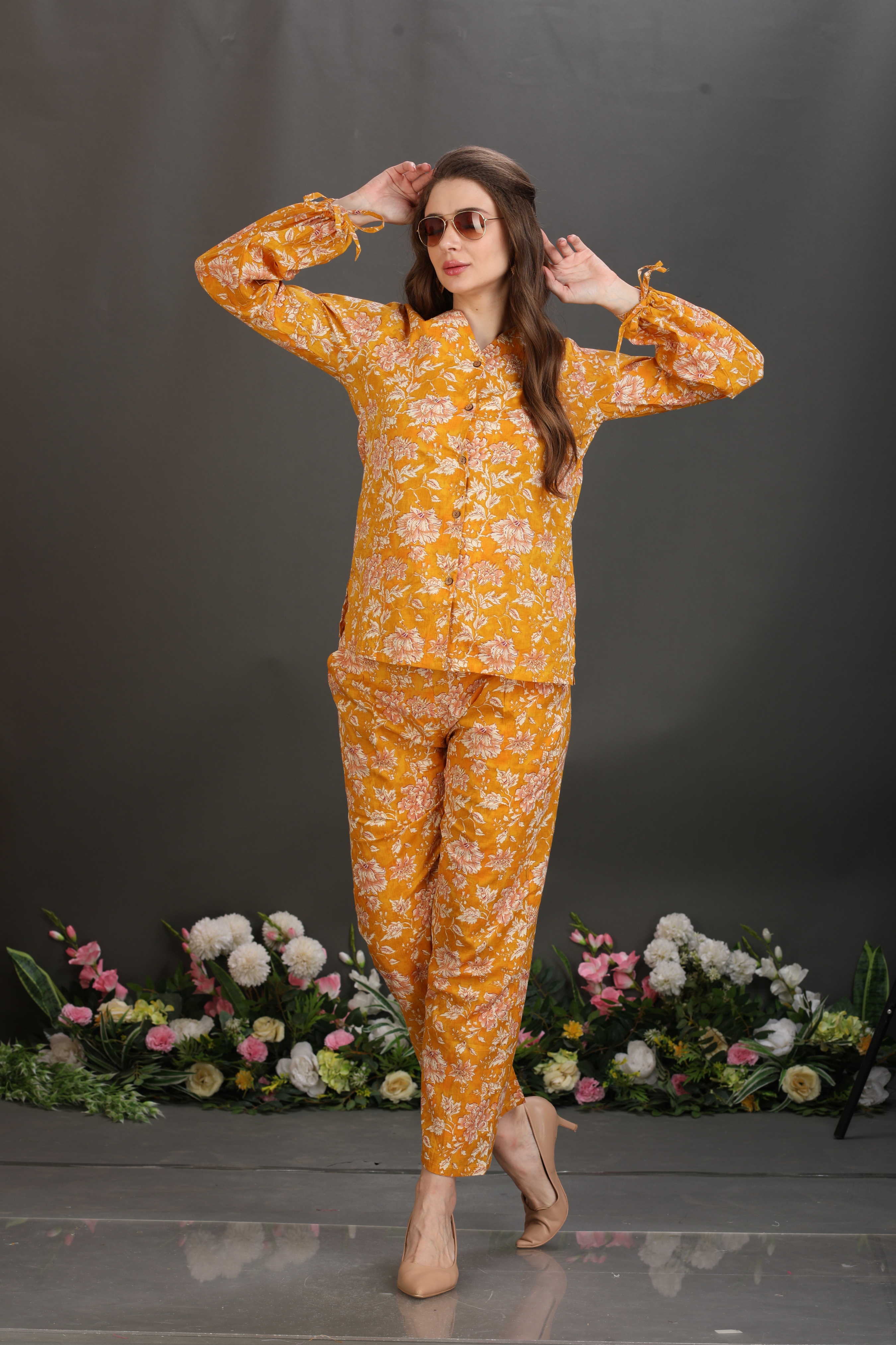 Elegant Sequin-Embellished Cotton Co-Ord